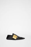 Flat pointed-toe loafers