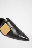 Flat pointed-toe loafers